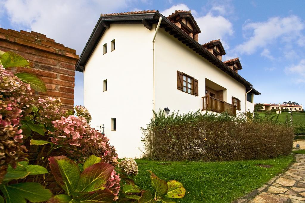 Ferienwohnung Vivienda Casa Luisa Comillas Exterior foto